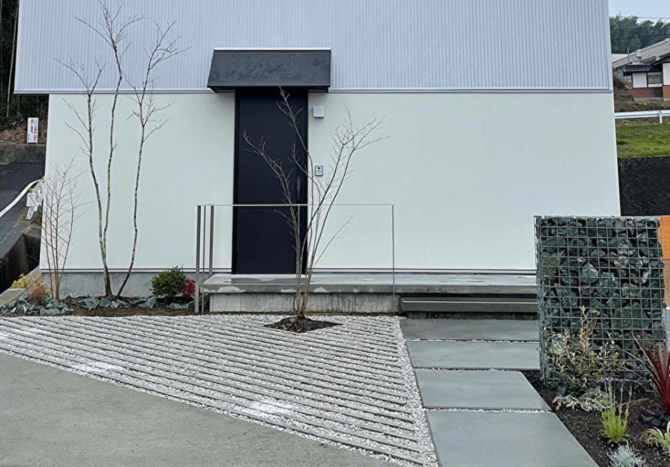 津山市　某工務店様　モデルハウス外構工事の画像